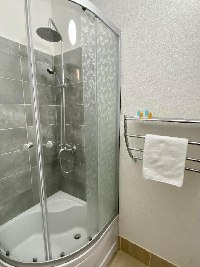 Apartman Marketa Apartment Bystrice  Bagian luar foto
